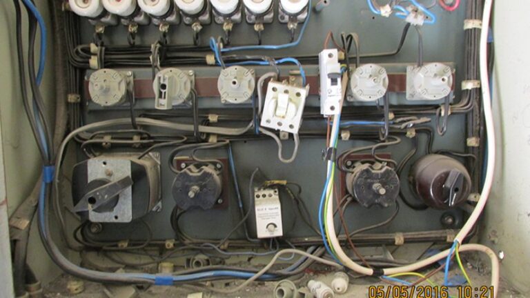 Esettanulmány – Rögzítetlen szerelvények